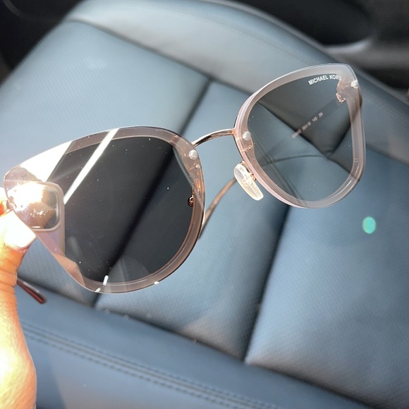 Michael Kors sunglasses - Picture 4 of 4